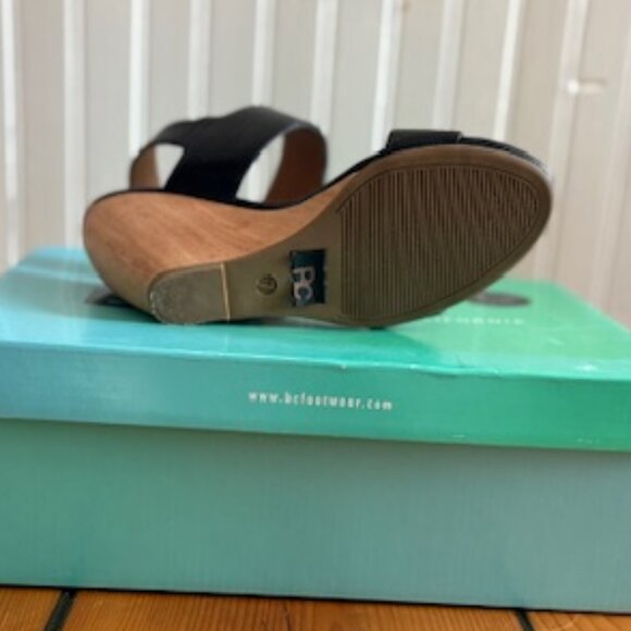 BC Heeled Black Leather Ankle Strap Sandals, Size 7 - Picture 6 of 9